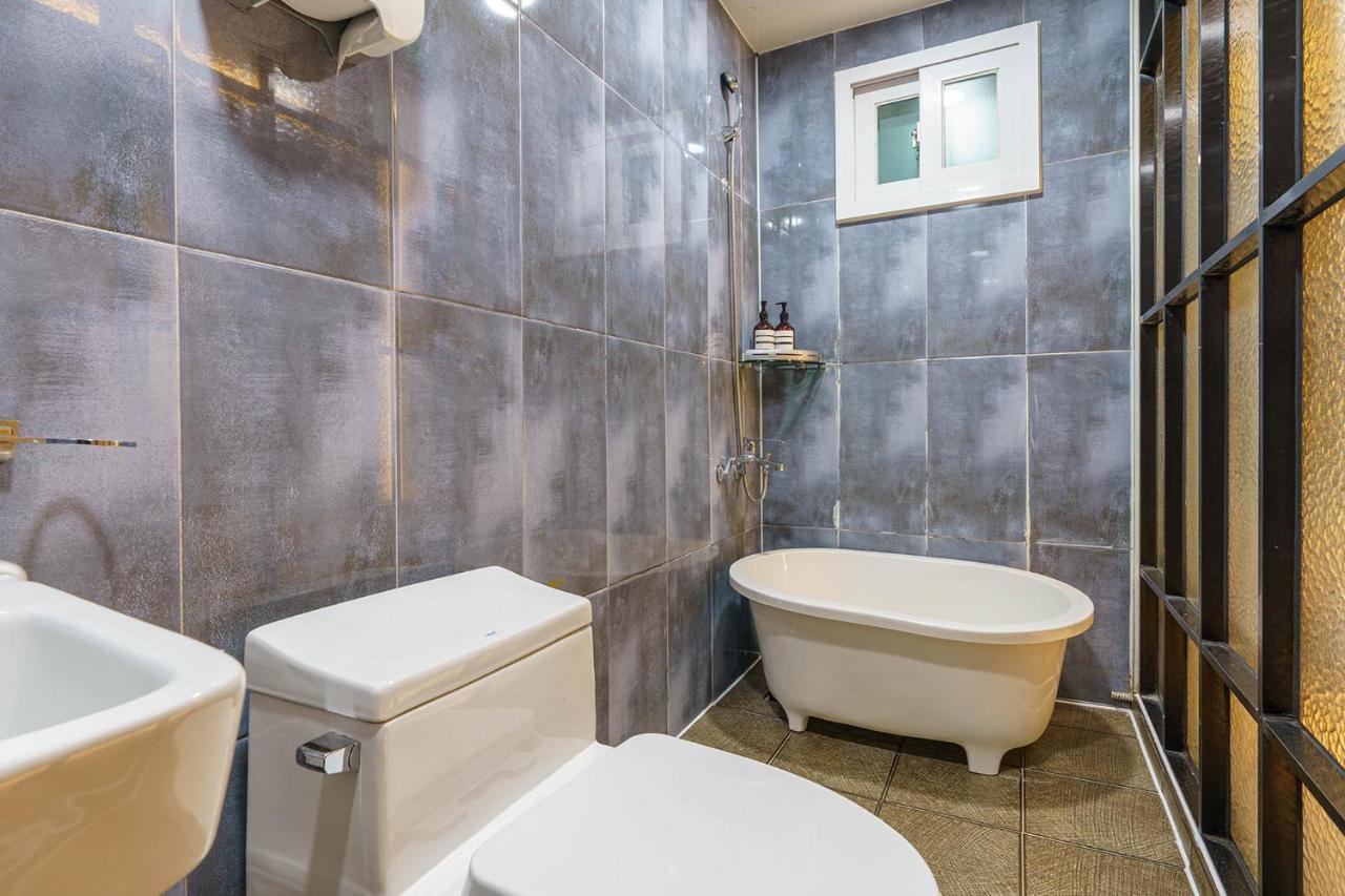 Hotel Less Сеул Екстер'єр фото
