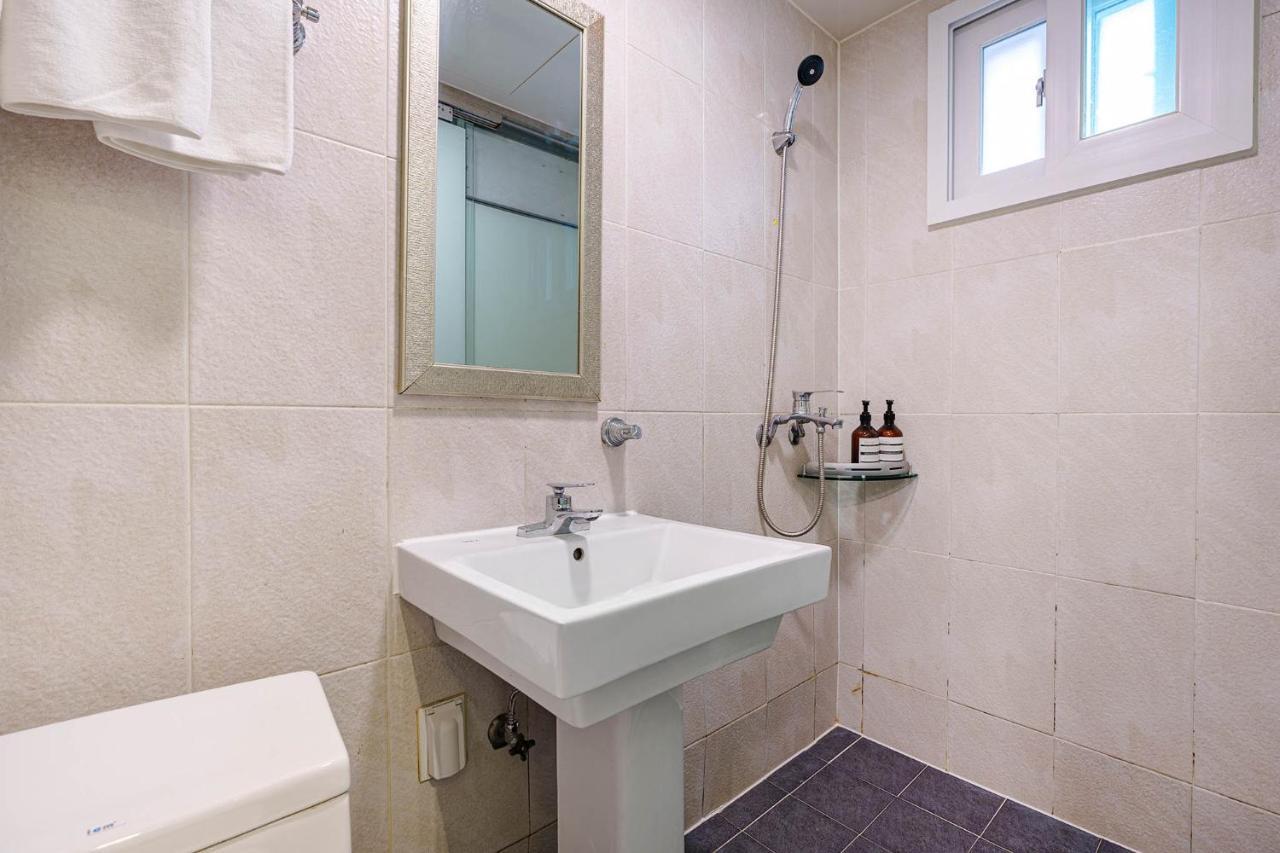 Hotel Less Сеул Екстер'єр фото